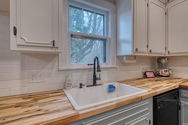 3018 W Virginia Street, Evansville, IN 47712