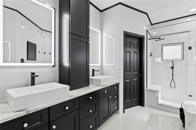 3821 W SANTIAGO STREET, Tampa, FL 33629