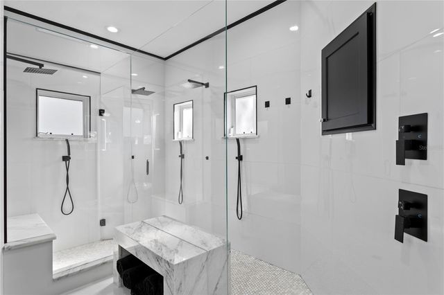 3821 W SANTIAGO STREET, Tampa, FL 33629