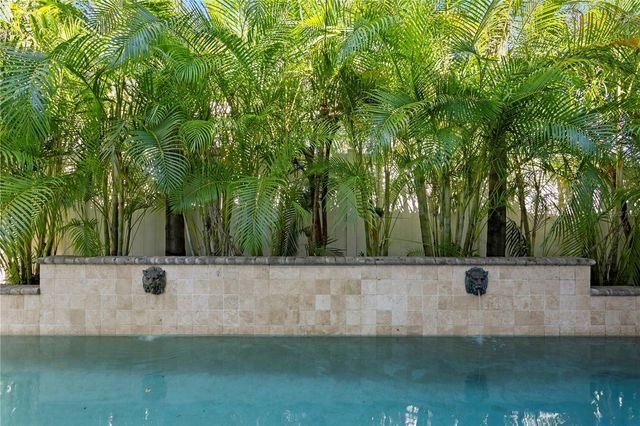 3821 W SANTIAGO STREET, Tampa, FL 33629