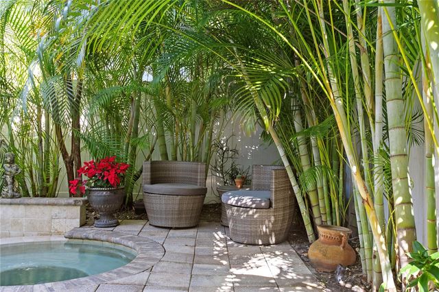 3821 W SANTIAGO STREET, Tampa, FL 33629