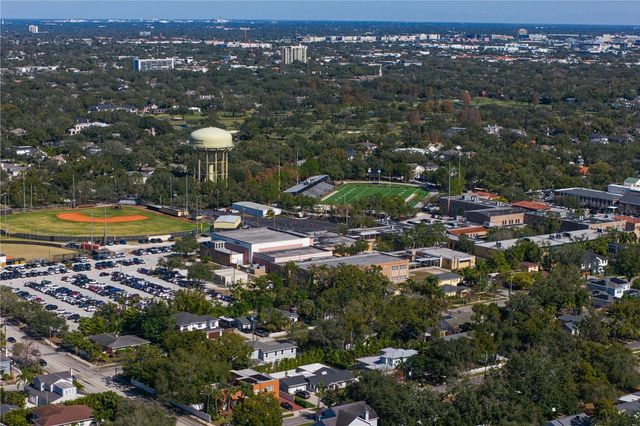 3821 W SANTIAGO STREET, Tampa, FL 33629