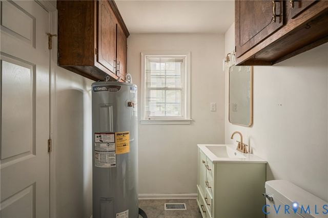 306 Hoke Ave, Hopewell, VA 23860