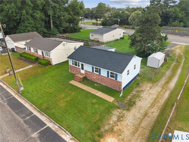 306 Hoke Ave, Hopewell, VA 23860