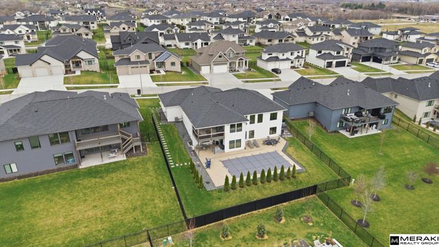 2730 N 182nd Avenue, Elkhorn, NE 68022