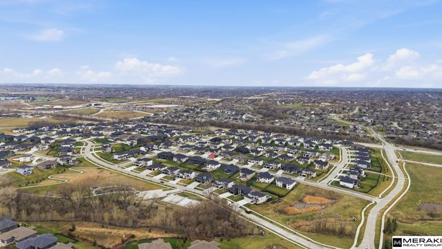 2730 N 182nd Avenue, Elkhorn, NE 68022