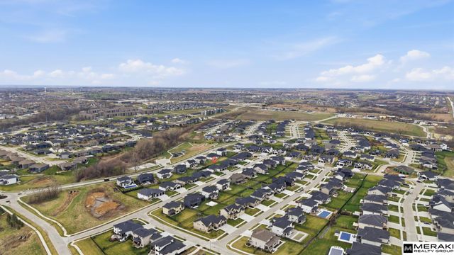 2730 N 182nd Avenue, Elkhorn, NE 68022