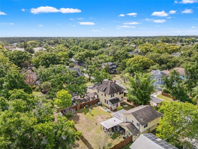 5202 N SEMINOLE AVENUE, Tampa, FL 33603