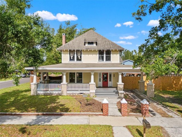 5202 N SEMINOLE AVENUE, Tampa, FL 33603