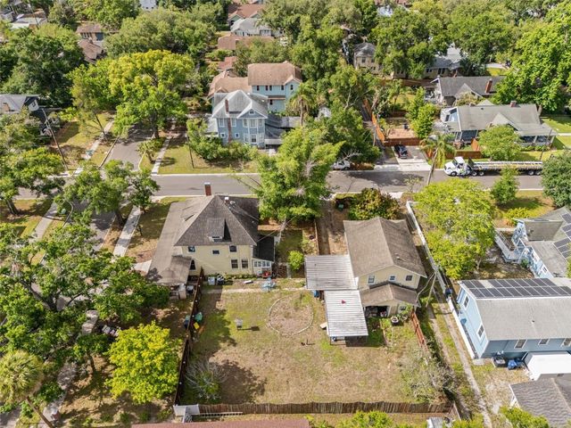 5202 N SEMINOLE AVENUE, Tampa, FL 33603