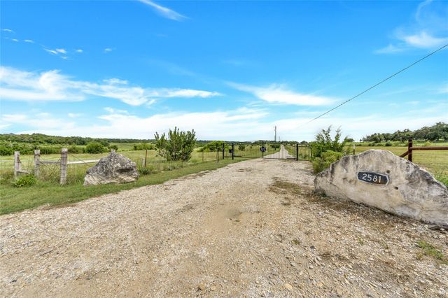 2581 County Road 156 RDS, Georgetown, TX 78626