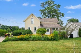 4071 Ivanrest Avenue SW, Grandville, MI 49418