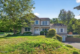 33 Fonda Road, Waterford, NY 12188