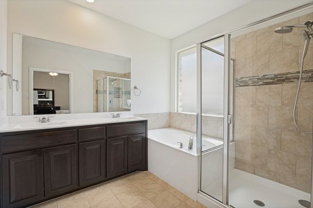 2619 Sunburst Drive, Glenn Heights, TX 75154
