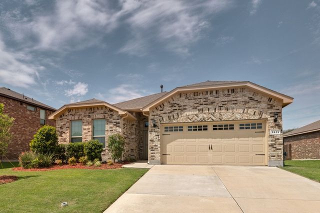 2619 Sunburst Drive, Glenn Heights, TX 75154