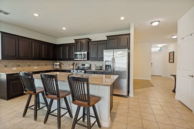 2619 Sunburst Drive, Glenn Heights, TX 75154