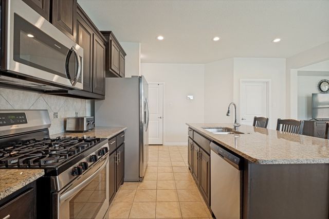 2619 Sunburst Drive, Glenn Heights, TX 75154