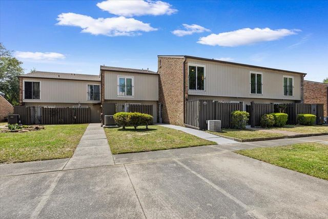 4733 Huron Drive, Pensacola, FL 32507