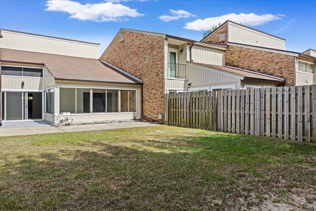 4733 Huron Drive, Pensacola, FL 32507