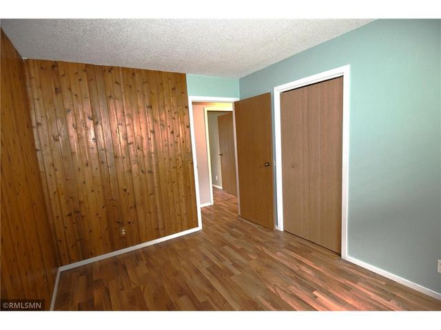653 N 2nd Street, New Richmond, WI 54017
