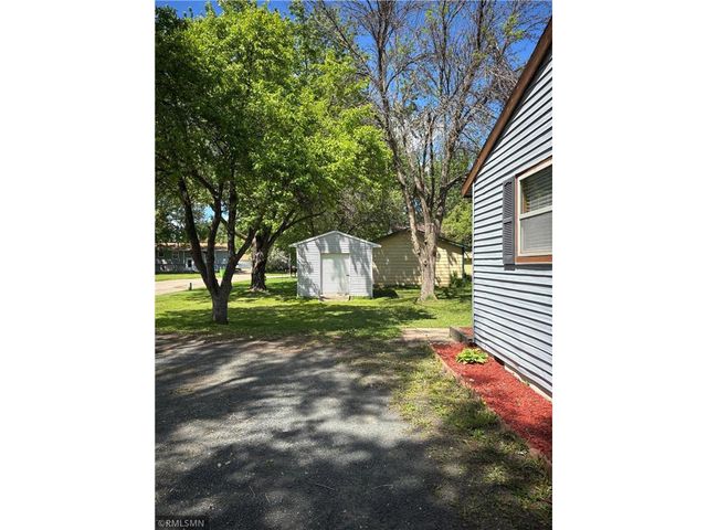 653 N 2nd Street, New Richmond, WI 54017