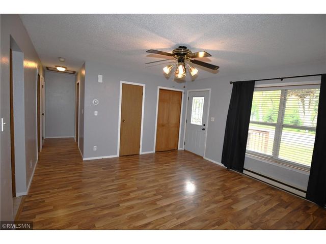 653 N 2nd Street, New Richmond, WI 54017