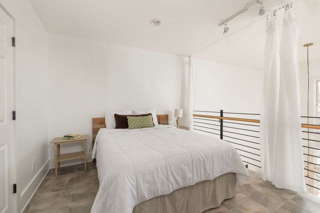 1028 9th Ave, N, Nashville, TN 37208