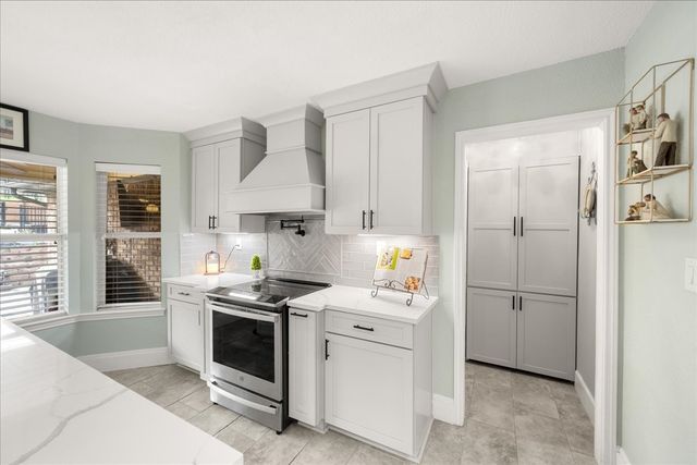 1508 Canyon Creek Drive W, Azle, TX 76020