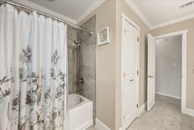 1508 Canyon Creek Drive W, Azle, TX 76020