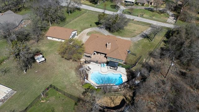 1508 Canyon Creek Drive W, Azle, TX 76020