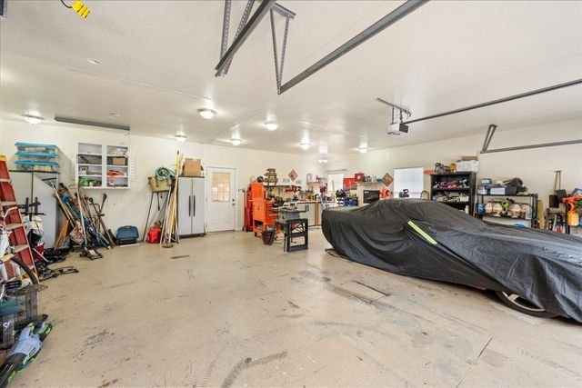 1508 Canyon Creek Drive W, Azle, TX 76020