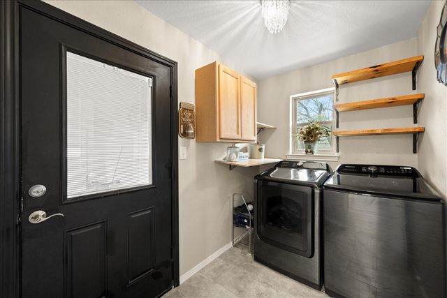 1508 Canyon Creek Drive W, Azle, TX 76020