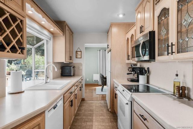 29433 Cacti Dr, Campo, CA 91906