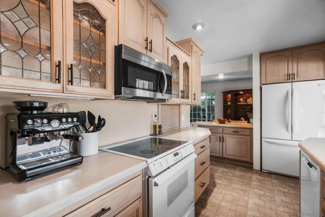 29433 Cacti Dr, Campo, CA 91906