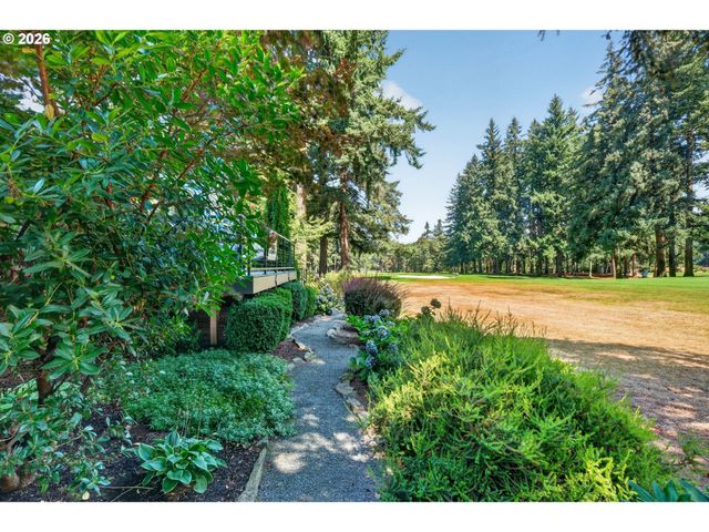 770 Ne 31ST Pl, Canby, OR 97013