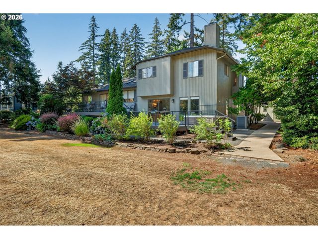 770 Ne 31ST Pl, Canby, OR 97013