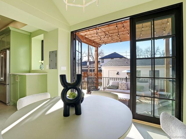 935 Monaco Parkway, Denver, CO 80220