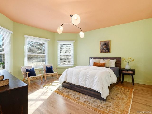 935 Monaco Parkway, Denver, CO 80220