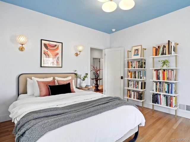 935 Monaco Parkway, Denver, CO 80220