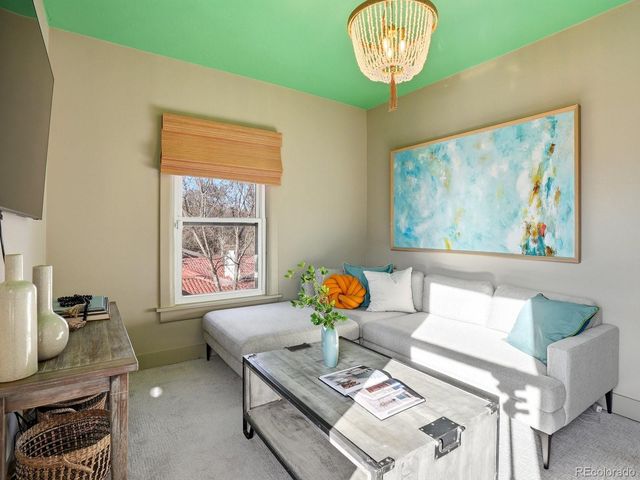 935 Monaco Parkway, Denver, CO 80220