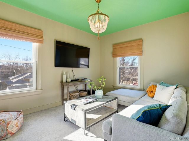 935 Monaco Parkway, Denver, CO 80220