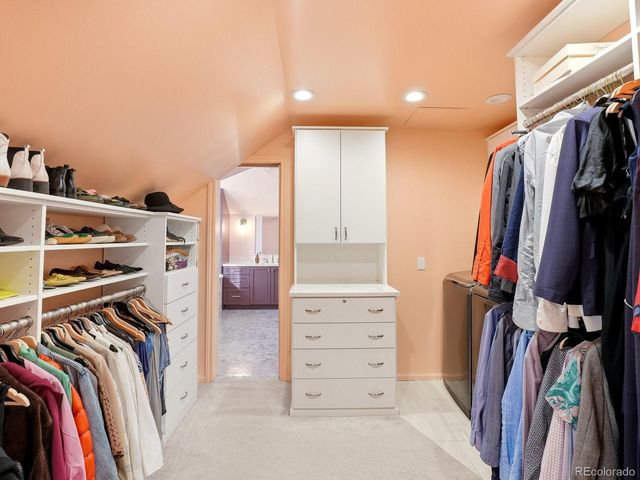 935 Monaco Parkway, Denver, CO 80220