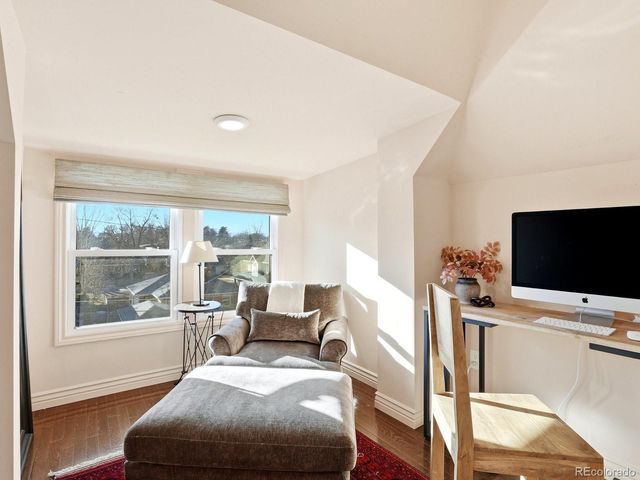 935 Monaco Parkway, Denver, CO 80220