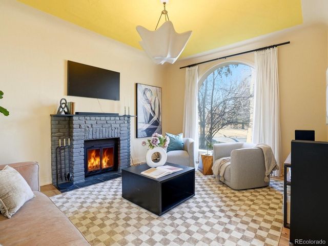 935 Monaco Parkway, Denver, CO 80220