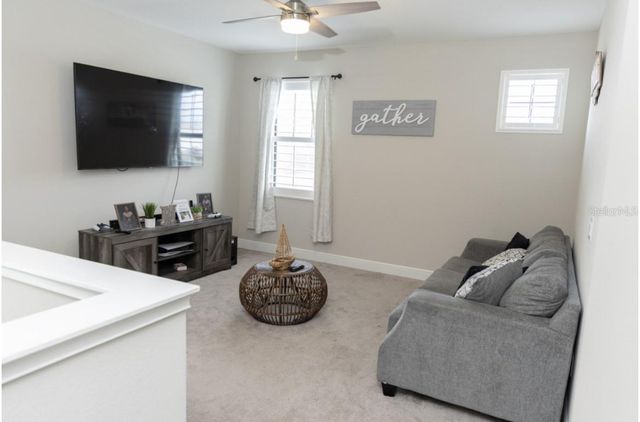 1216 OLD WINDSOR WAY, Spring Hill, FL 34609