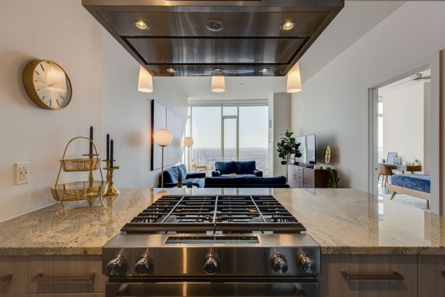 515 Church St Unit 3907, Nashville, TN 37219