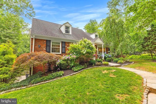 661 OLD EAGLE SCHOOL RD, Wayne, PA 19087