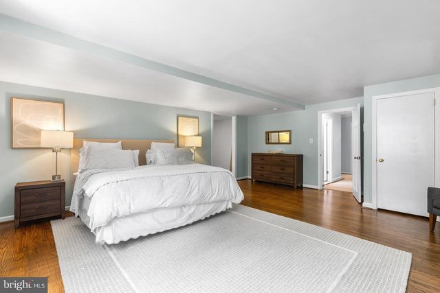 661 OLD EAGLE SCHOOL RD, Wayne, PA 19087