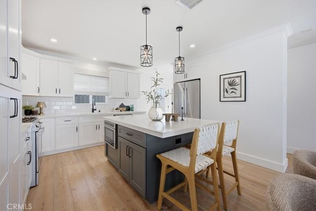 2420 Robinson Street, Redondo Beach, CA 90278