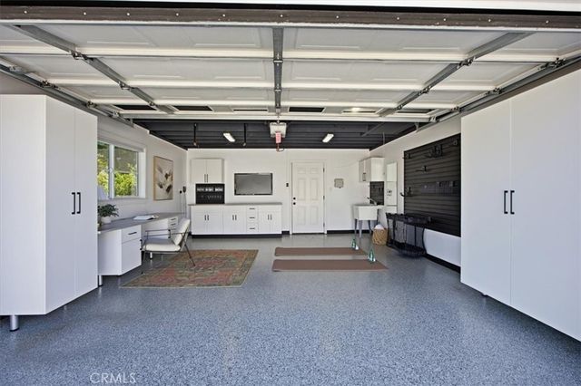 2420 Robinson Street, Redondo Beach, CA 90278